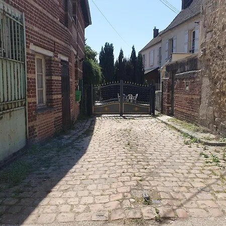 Appartement Proximity To Cite Internationale